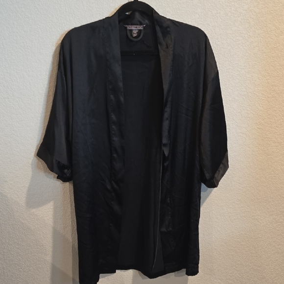 Victoria's Secret Black Robe - Picture 1 of 2